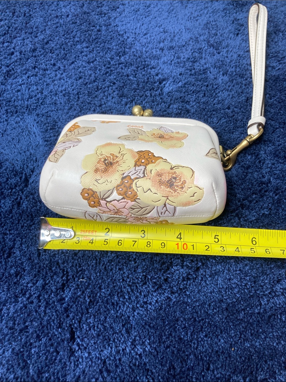 Coach Cream Floral Kiss-Lock Wristlet in Yellow and Brown - Picture 7 of 11